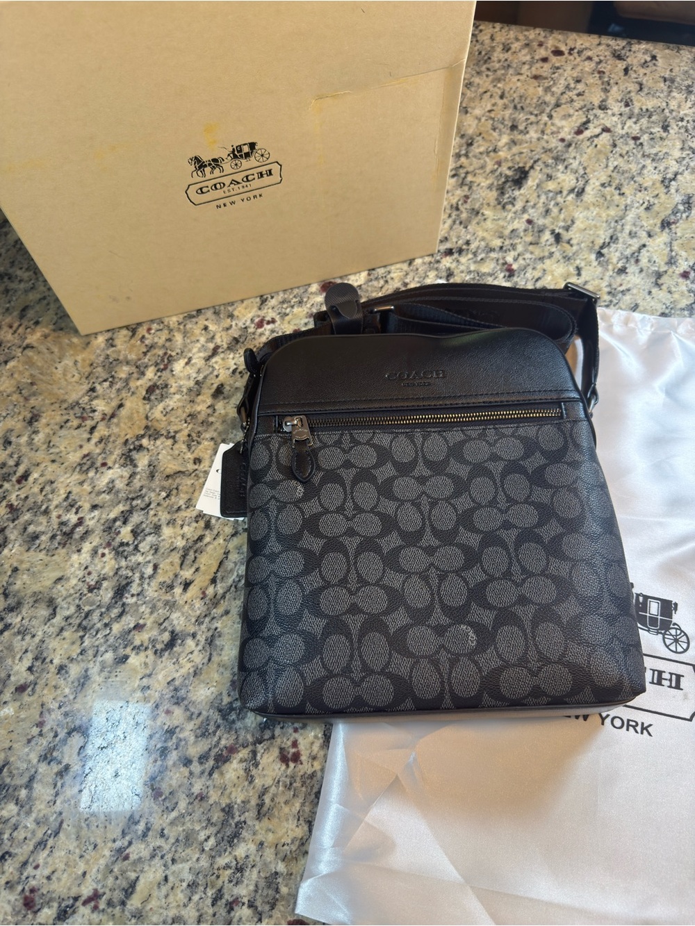 Men’s Black Signature Messenger Crossbody Bag